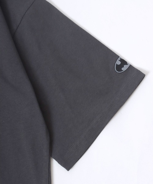 Tom&Jerry(トムアンドジェリー)の「Tom&Jerry/トム&ジェリー ヴィンテージライク フロント バックプリント 半袖Tシャツ レディース メンズ(Tシャツ/カットソー・メンズ・ブラック系その他/ブラック系その他2/ブラック系その他3/ブラック系その他4/ブラック系その他5・L/M/LL)」の15枚目の写真