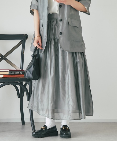 un dix cors(アンディコール)の「シアーギャザースカート(スカート・レディース・インディゴブルー/ブラック/グレイッシュベージュ・FREE)」の8枚目の写真