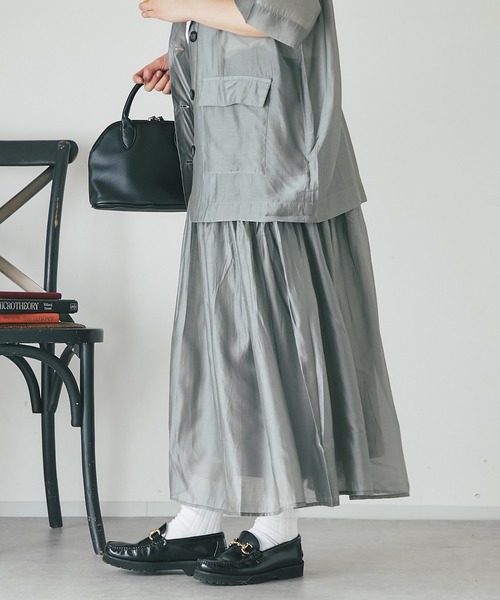 un dix cors(アンディコール)の「シアーギャザースカート(スカート・レディース・インディゴブルー/ブラック/グレイッシュベージュ・FREE)」の11枚目の写真