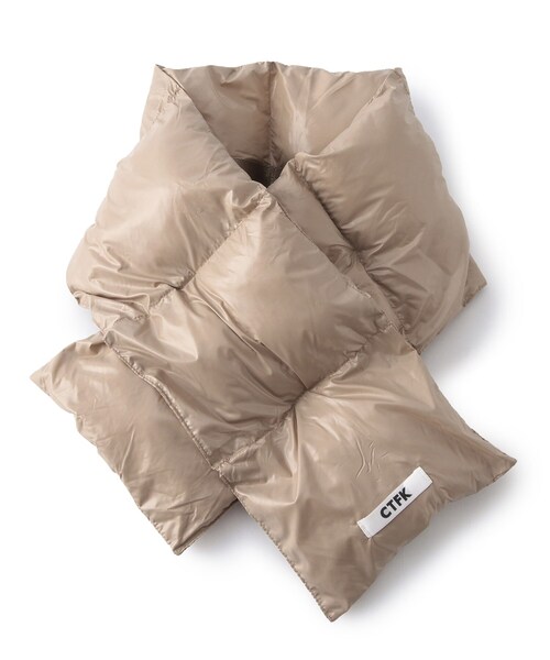 GALLEST（ギャレスト）の「◆【CONTROL FREAK】中綿入りボリュームマフラー（ストール/ショール・レディース・ブラック/ベージュ/グリーン・00）」の3枚目の写真