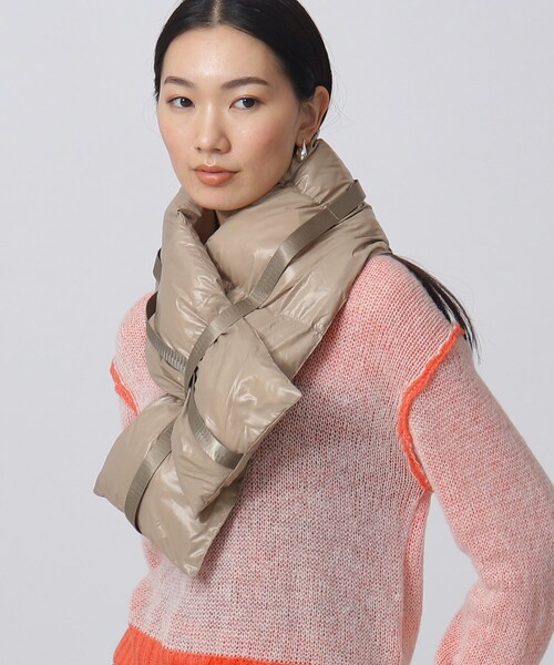 GALLEST（ギャレスト）の「◆【CONTROL FREAK】中綿入りボリュームマフラー（ストール/ショール・レディース・ブラック/ベージュ/グリーン・00）」の4枚目の写真