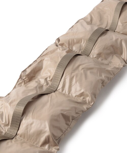 GALLEST（ギャレスト）の「◆【CONTROL FREAK】中綿入りボリュームマフラー（ストール/ショール・レディース・ブラック/ベージュ/グリーン・00）」の7枚目の写真