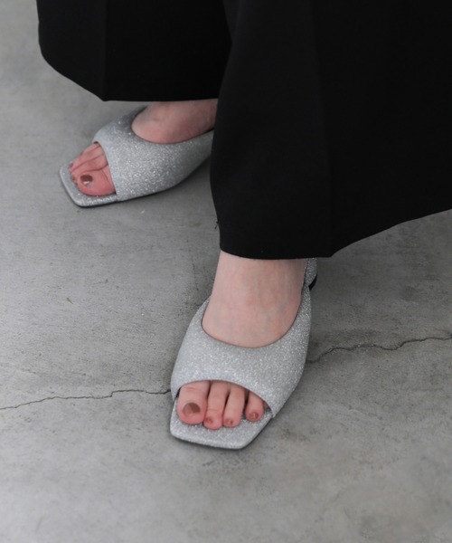 select MOCA（セレクトモカ）の「ラメパテッドサンダル（サンダル・レディース・ブラック/シルバー・SMALL/MEDIUM/LARGE）」の6枚目の写真