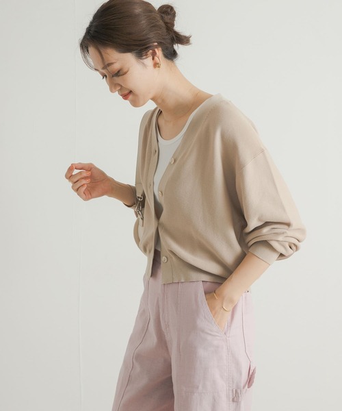 URBAN RESEARCH DOORS（アーバンリサーチドアーズ）の「『UR TECH ひやサラクール』コットンガーターKNITカーディガン（カーディガン/ボレロ・レディース・ライトベージュ/チャコールグレー/ブラック・MEDIUM）」の5枚目の写真