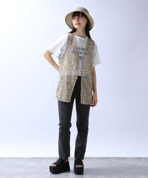 JEANASIS(ジーナシス)の「スラブグランジロゴプリントTEE/121978(Tシャツ/カットソー・レディース・チャコールグレー/ブラック/ホワイト・FREE)」の4枚目の写真