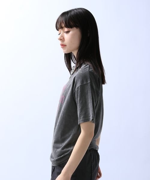 JEANASIS(ジーナシス)の「スラブグランジロゴプリントTEE/121978(Tシャツ/カットソー・レディース・チャコールグレー/ブラック/ホワイト・FREE)」の11枚目の写真