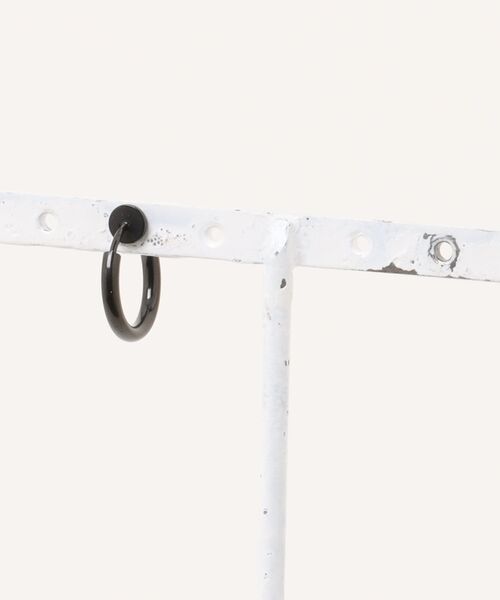 Burner(バーナー)の「【OKUOKU 0909】フープ イヤリング oku-earring-635380294548-1【RBTS】(イヤリング・メンズ・ブラック系1/ゴールド系2/シルバー系3/シルバー系1/ブラック系3/ブラック系2/ゴールド系3/ゴールド系1/シルバー系2・2.0)」の10枚目の写真