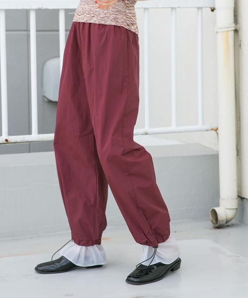 KBF(ケイビーエフ)の「ドロストレイヤードパンツ(その他パンツ・レディース・ネイビー/ボルドー/グリーン系その他・ONE)」の6枚目の写真