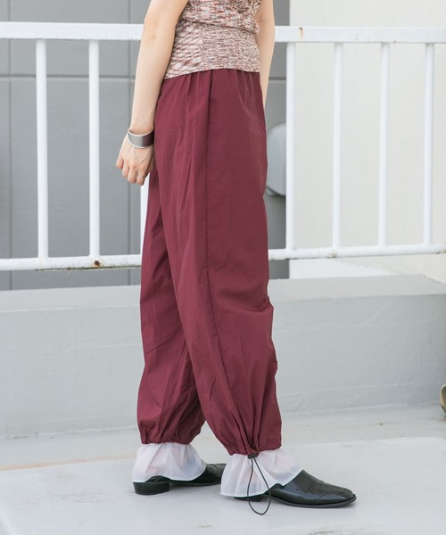 KBF(ケイビーエフ)の「ドロストレイヤードパンツ(その他パンツ・レディース・ネイビー/ボルドー/グリーン系その他・ONE)」の8枚目の写真