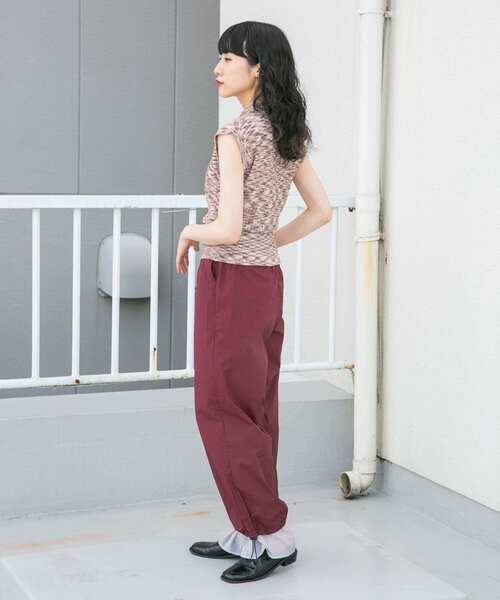 KBF(ケイビーエフ)の「ドロストレイヤードパンツ(その他パンツ・レディース・ネイビー/ボルドー/グリーン系その他・ONE)」の11枚目の写真