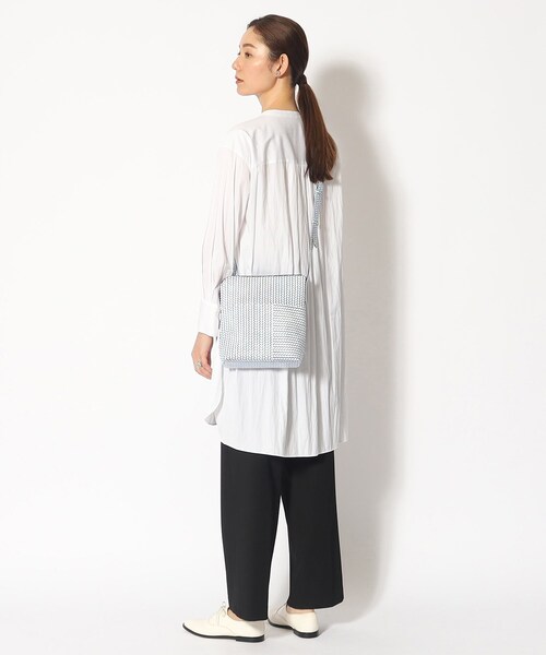 HIROKO HAYASHI（ヒロコハヤシ）の「OTTICA（オッティカ）ショルダーバッグ（ショルダーバッグ・レディース・アイボリー/ブルー系その他・00）」の13枚目の写真