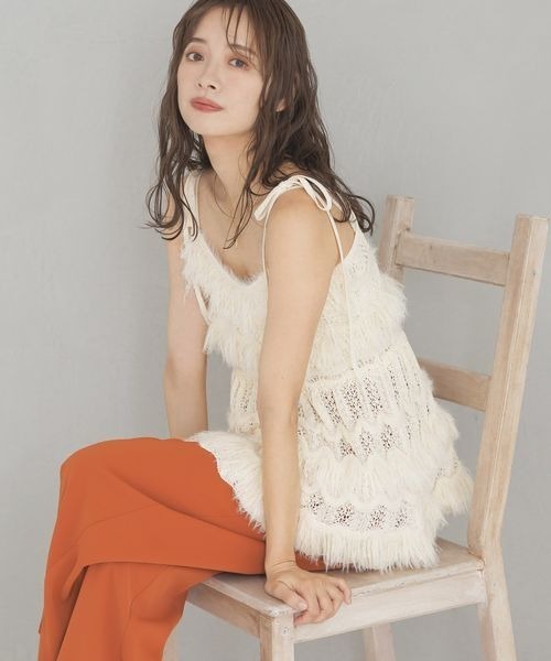 mysty woman（ミスティウーマン）の「フリンジニットキャミチュニック　140915（キャミソール・レディース・オフホワイト/ブラック・FREE）」の13枚目の写真