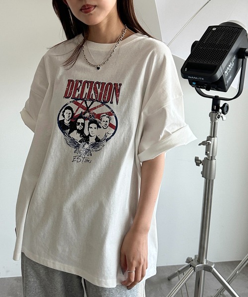 apres jour mignon(アプレジュールミニョン)の「アソートピグメントBIGTシャツ【ZOZOTOWN限定アイテム】(Tシャツ/カットソー・レディース・ネイビー/オフホワイト/ブラック系その他/ホワイト系その他2/ホワイト系その他/ブラック/ブラック系その他2・フリー/X-LARGE)」の3枚目の写真