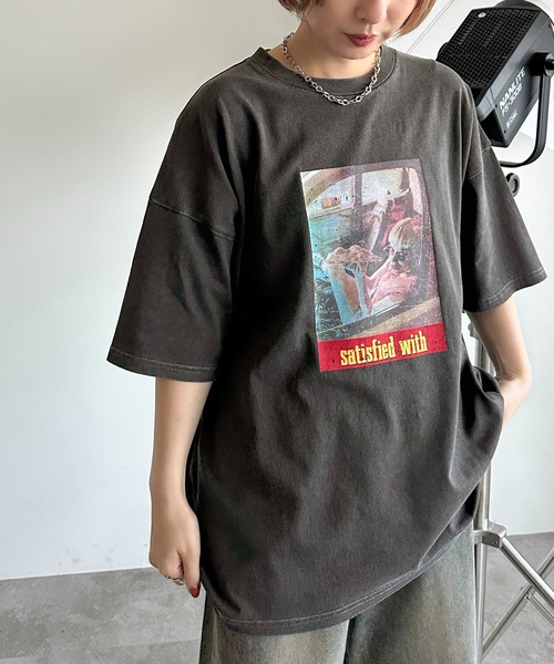 apres jour mignon(アプレジュールミニョン)の「アソートピグメントBIGTシャツ【ZOZOTOWN限定アイテム】(Tシャツ/カットソー・レディース・ネイビー/オフホワイト/ブラック系その他/ホワイト系その他2/ホワイト系その他/ブラック/ブラック系その他2・フリー/X-LARGE)」の22枚目の写真