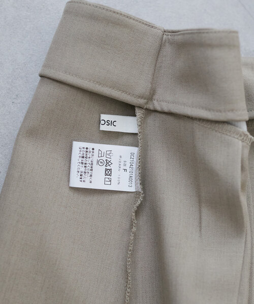 DISCOAT（ディスコート）の「プリーツ切替ラップミニスカート（スカート・レディース・ベージュ/グレー・FREE）」の10枚目の写真