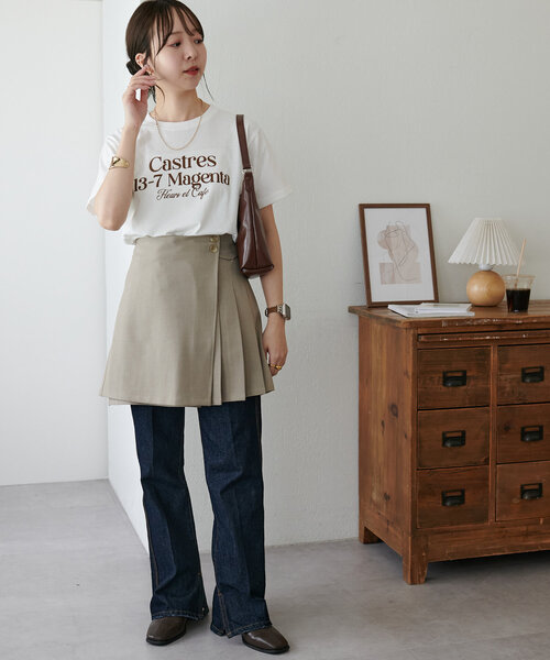 DISCOAT（ディスコート）の「プリーツ切替ラップミニスカート（スカート・レディース・ベージュ/グレー・FREE）」の22枚目の写真