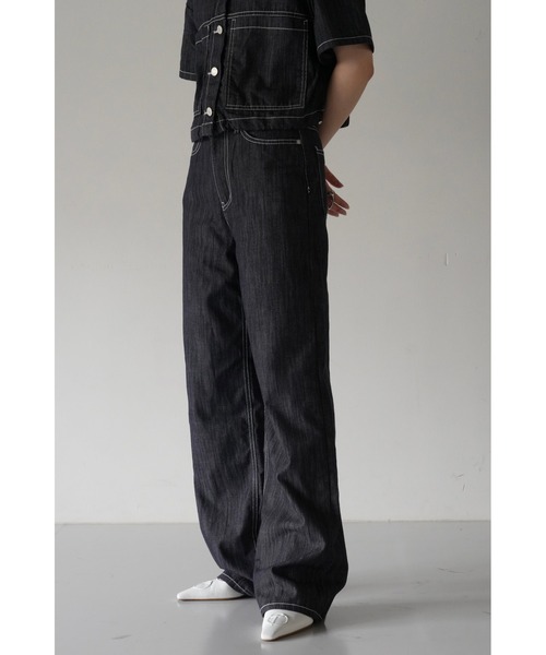 Uenui（ウニュイ）の「【ZOZO限定】ベーシック デニム パンツ（デニムパンツ・レディース・インディゴブルー・S/M）」の4枚目の写真