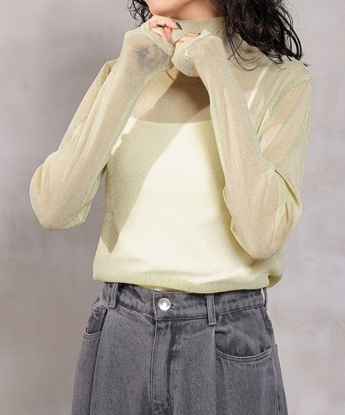 en CAnAF（エンカナフ）の「【新色追加】ハイネック シャイニー ラメ シアー トップス（Tシャツ/カットソー・レディース・ミント/チャコールグレー/オフホワイト/グレー/ダークブラウン/グリーン系・フリー）」の6枚目の写真
