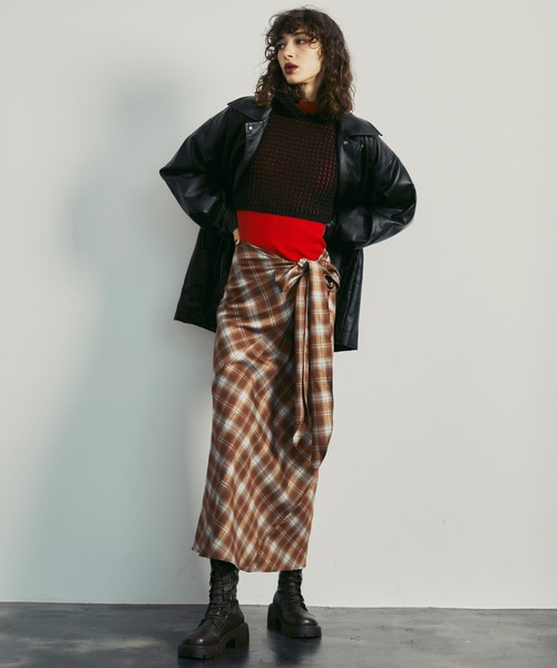 uyu.(ウユ)の「ボトルネックリブニットプルオーバー【uyu./ウユ】(ニット/セーター・レディース・ブラック/レッド/ピンク/アイボリー・FREE)」の17枚目の写真