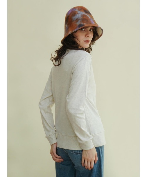 FIKA.(フィーカ)の「Cotton crew neck cardigan(カーディガン/ボレロ・レディース・オフホワイト/チャコール/ベージュ系その他7/グリーン系その他3/フューシャピンク/ブラック・FREE)」の19枚目の写真