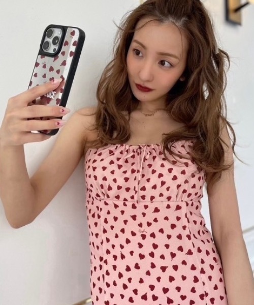 Rosy luce（ロージールーチェ）の「ROSY HEART iPhone case