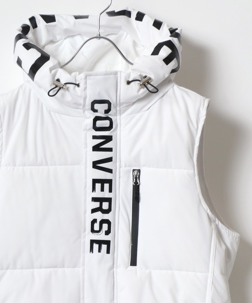 CONVERSE(コンバース)の「CONVERSE/コンバース ナイロン ブランドロゴ 中綿 パディング フーディーベスト レディース メンズ パーカー(ダウンベスト・メンズ・ホワイト/ブラック・LL/M/L)」の1枚目の写真