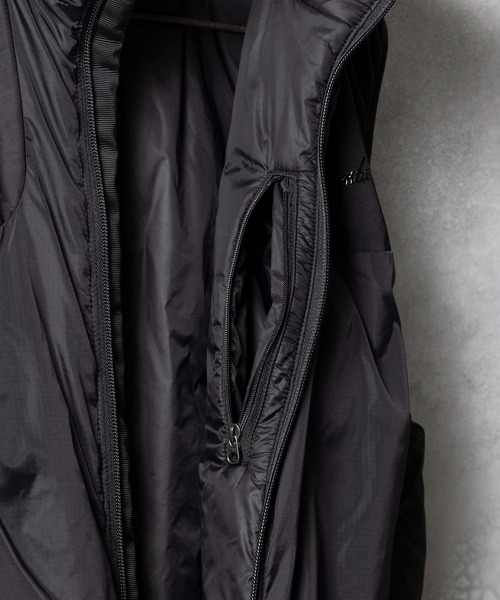 NUMBER (N)INE（ナンバーナイン）の「NUMBER (N)INE/ナンバーナイン SHOULDER PATCH INSULATION VEST（ベスト・メンズ・ブラック・2/4/3）」の17枚目の写真