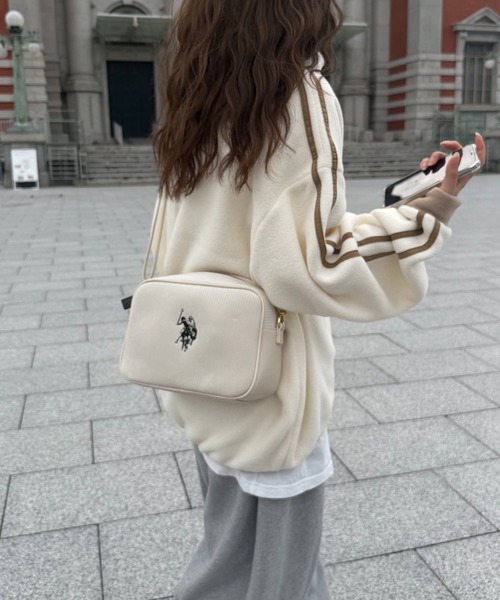U.S. Polo Assn. コーデュロイショルダーバッグ U.S. POLO ASSN】コーデュロイ バイカラー縦型ショルダーバック