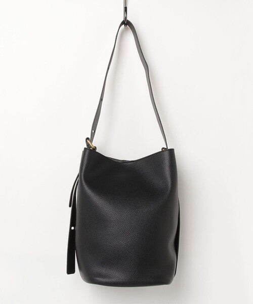 fredy emue（フレディエミュ）の「ソフトホーボー2WAYバッグ（ハンドバッグ・レディース・ブラック/ベージュ・FREE）」の17枚目の写真