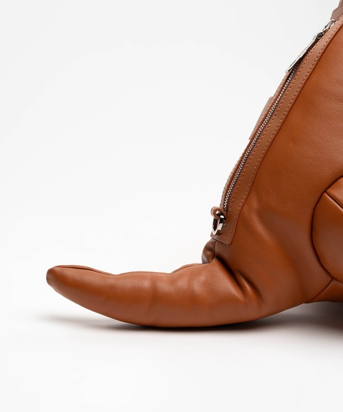 Maison MIHARA YASUHIRO(メゾンミハラヤスヒロ)の「"DOLLS" T-REX Shoulder Bag(ショルダーバッグ・メンズ・ブラック・FREE)」の15枚目の写真