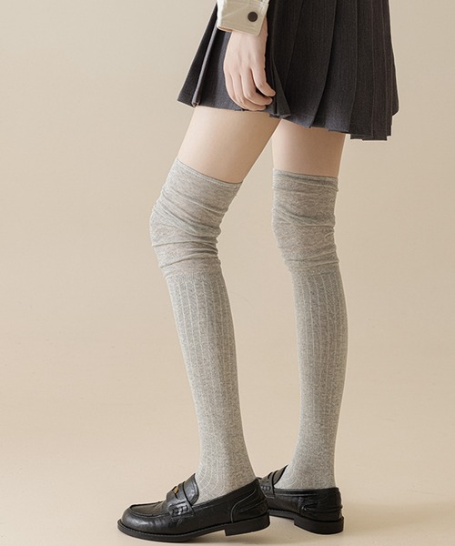 SHEPP（シープ）の「リブ切り替えニーハイソックス（ソックス/靴下・レディース・ホワイト/オフホワイト/グレー/ベージュ/ブラック・F）」の17枚目の写真