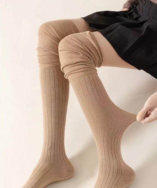 SHEPP（シープ）の「リブ切り替えニーハイソックス（ソックス/靴下・レディース・ホワイト/オフホワイト/グレー/ベージュ/ブラック・F）」の21枚目の写真