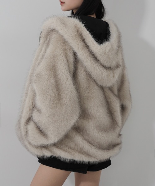 セール】【 リバーシブル2WAY】ビッグフーディボリュームフェイク