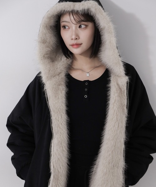 リバーシブル2WAY】ビッグフーディボリュームフェイクファーブルゾン