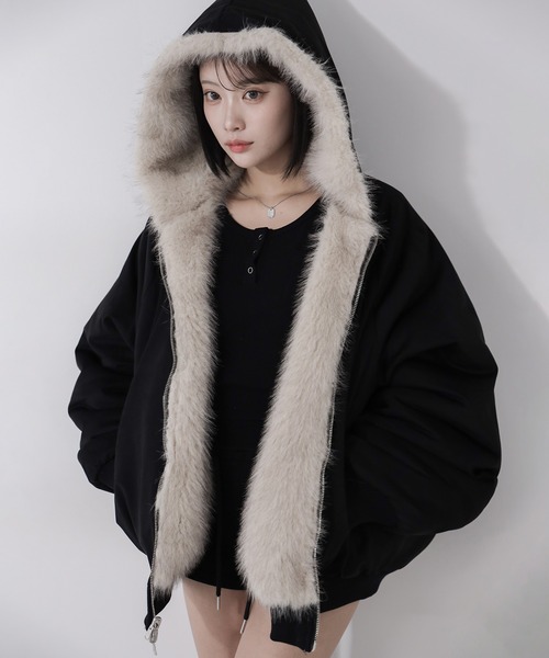 リバーシブル2WAY】ビッグフーディボリュームフェイクファーブルゾン