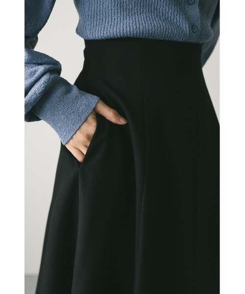 STYLEMIXER（スタイルミキサー）の「ハイウエストフレアスカート（スカート・レディース・アイボリー/ブラック/サックスブルー・SMALL/MEDIUM）」の7枚目の写真