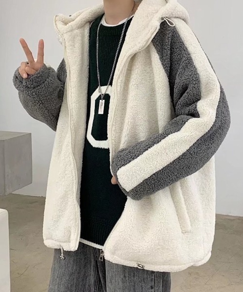 NOWLE(ノウル)の「【NOWLE】袖ライン柄 ボア フリース フーディー ジャケット(ブルゾン・メンズ・ブラック/ダークグレー/ホワイト・LARGE/X-LARGE/MEDIUM)」の5枚目の写真