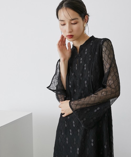 Callarus(カラルス)の「チャイナボタンパイピング切替デザインワンピースドレス〔Callarus〕(ドレス・レディース・ブラック/ネイビー・L/M/LL)」の20枚目の写真