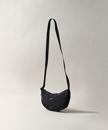 Nike ブラック ショルダーバッグ　luik Nike ショルダーバッグ ブラック - メルカリ