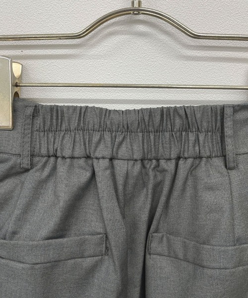 Futier land(フューティアランド)の「ダブルタックバレルレッグカーブスラックス(スラックス・レディース・ブラック/グレー・MEDIUM/LARGE)」の5枚目の写真
