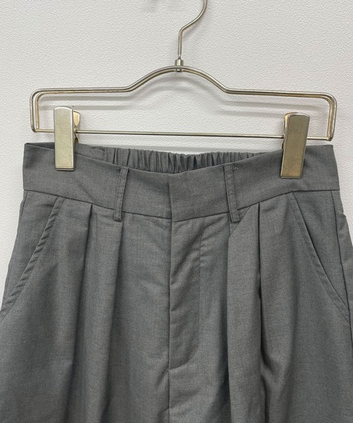 Futier land(フューティアランド)の「ダブルタックバレルレッグカーブスラックス(スラックス・レディース・ブラック/グレー・MEDIUM/LARGE)」の7枚目の写真