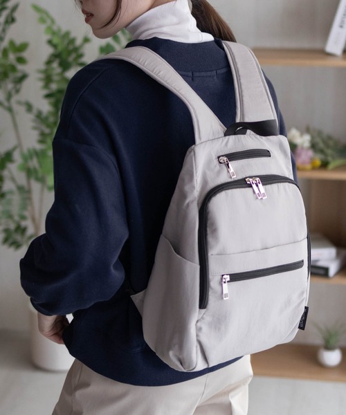 HusHusH（ハッシュアッシュ）の「【新色追加】HusHusH ハッシュアッシュ 人間工学 ナイロンリュック（バックパック/リュック・レディース・グレー/ブラック・フリー）」の6枚目の写真