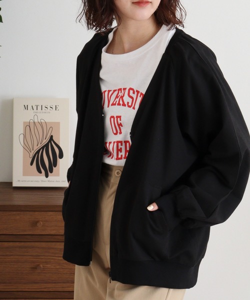 atONE(アットワン)の「ミニ裏毛V空きジップアップブルゾン(Tシャツ/カットソー・レディース・オートミール/杢グレー/ブラック/ライトベージュ・4L~5L/LL~3L/M-L)」の14枚目の写真