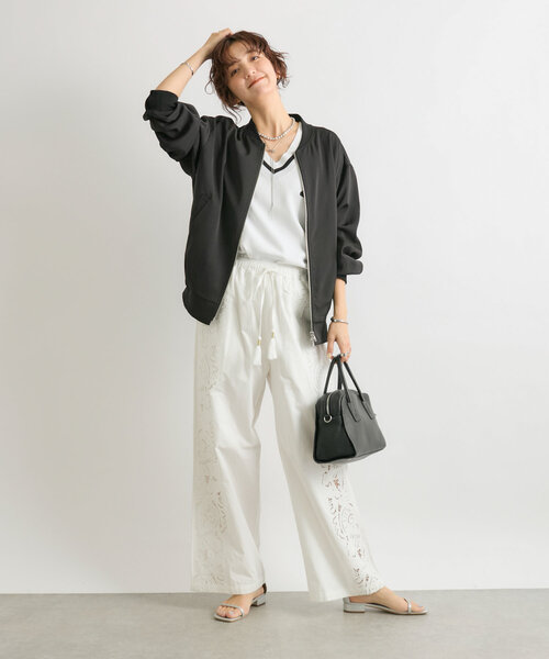 RIVE DROITE(リヴドロワ)の「ライトサテンブルゾン(ブルゾン・レディース・ブラック/ベージュ/グレイッシュベージュ・FREE)」の7枚目の写真