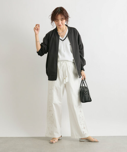 RIVE DROITE(リヴドロワ)の「ライトサテンブルゾン(ブルゾン・レディース・ブラック/ベージュ/グレイッシュベージュ・FREE)」の10枚目の写真