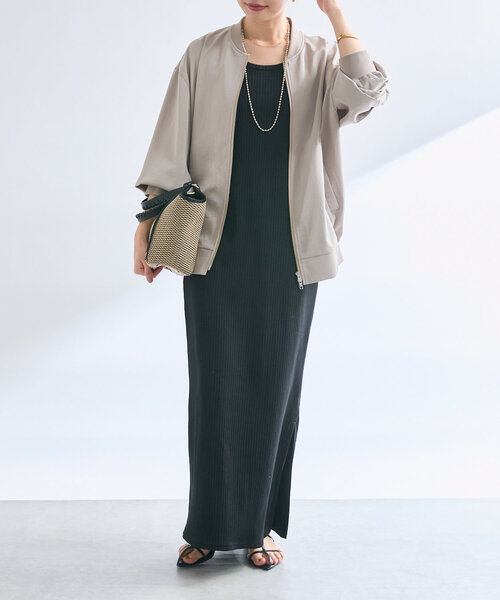 RIVE DROITE(リヴドロワ)の「ライトサテンブルゾン(ブルゾン・レディース・ブラック/ベージュ/グレイッシュベージュ・FREE)」の22枚目の写真