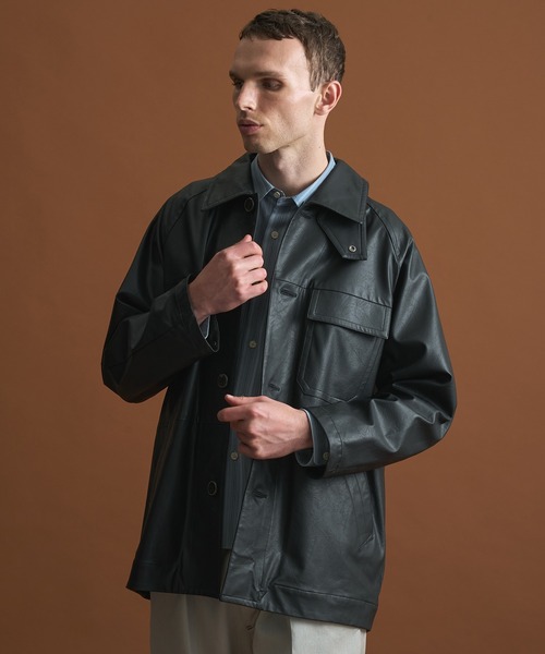 【イタリア製】MODACOLLEZIONI フェイクレザージャケット カーコート イタリア製】MODACOLLEZIONI フェイクレザージャケット カーコート