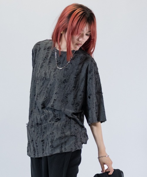 Naive magic（ナイーブマジック）の「【a】〔Naive Magic〕ダメージ加工 ビッグシルエット クルーネックTシャツ（Tシャツ/カットソー・メンズ・グレー/ブラック・LARGE/MEDIUM）」の14枚目の写真
