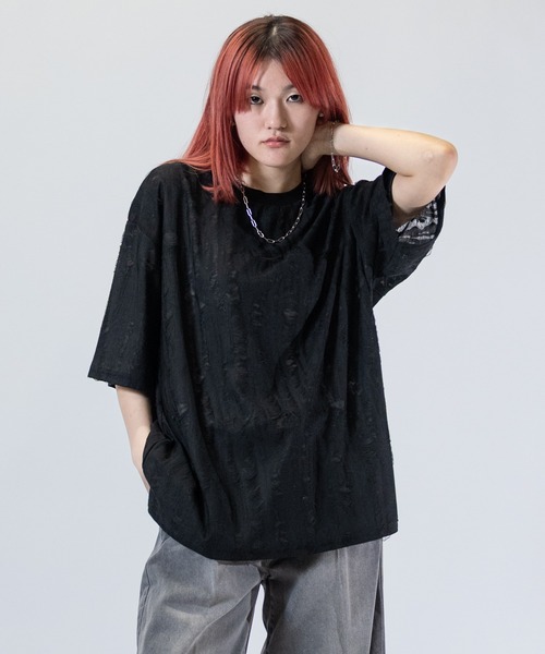 Naive magic（ナイーブマジック）の「【a】〔Naive Magic〕ダメージ加工 ビッグシルエット クルーネックTシャツ（Tシャツ/カットソー・メンズ・グレー/ブラック・LARGE/MEDIUM）」の4枚目の写真
