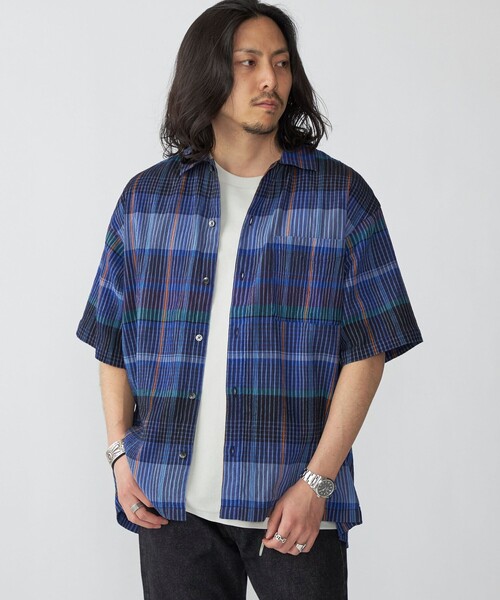 SHIPS(シップス)の「SHIPS: ボイル ビッグ チェック レギュラーカラー ウィークエンド ショートスリーブ シャツ(シャツ/ブラウス・メンズ・ブラウン/ベージュ/ネイビー・SMALL/MEDIUM/LARGE/X-LARGE)」の3枚目の写真